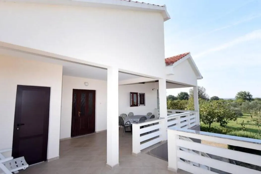 Holliday House Eni Zadar Villa Vrsi